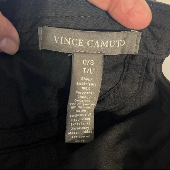 Vince Camuto black baseball cap with adjustable back strap. - Picture 5 of 6